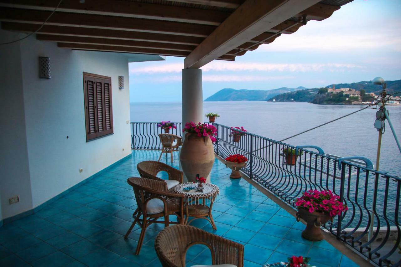 B&B Alta Marea Lipari Dış mekan fotoğraf